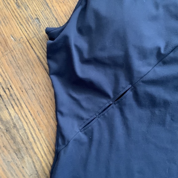 Fabletics Exercise Tank Top - Picture 3 of 4